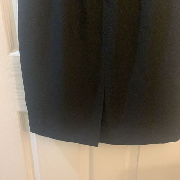 LIZ CLAIBORNE DRESS BLACK SHORT SLEEVE SHEATH CORPCORE LINED SZ 4 - Picture 7 of 9